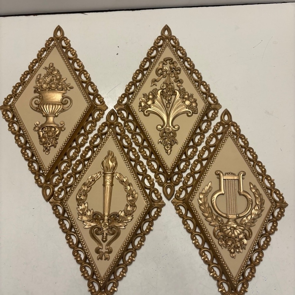Set 4 1971 Homco Diamond Gold MCM Hollywood Regency Wall Plaques Decor USA